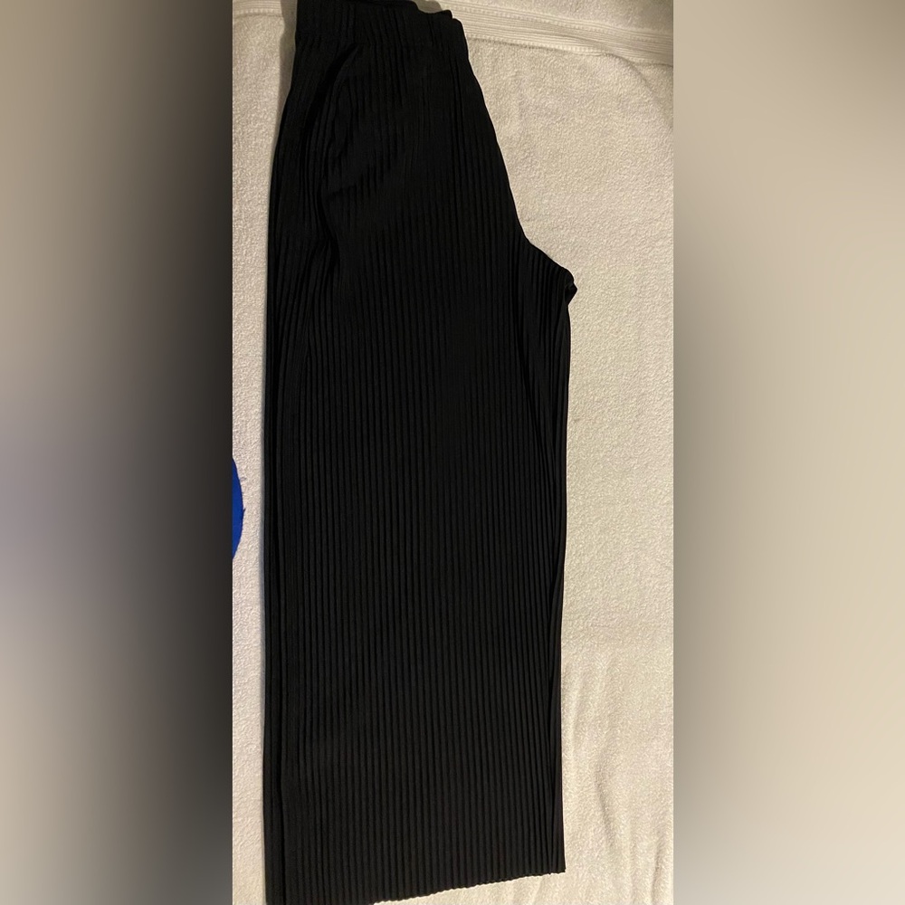 COS Black Pleated 2pieces set - Picture 4 of 12